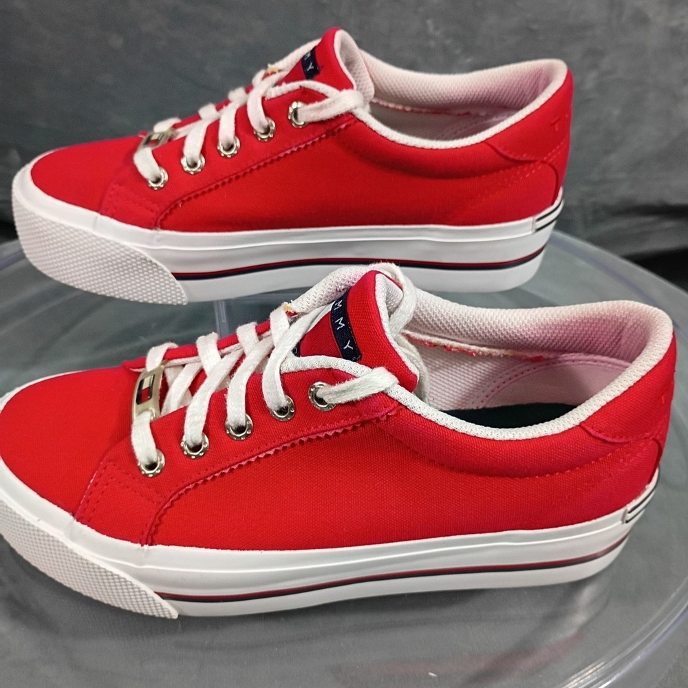 Tommy Hilfiger Womens Red Canvas Platform Sneakers Low Top W71100 Size 7M